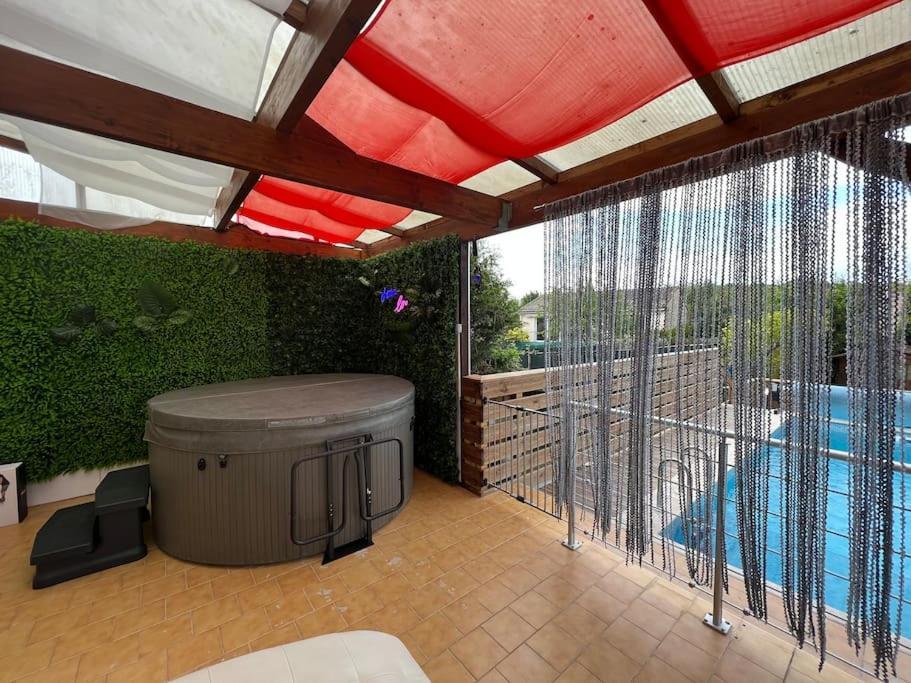 Kings Villa Near Disneyland Reserved Only For Family With Kids Saint-Germain-sur-Morin Exterior foto